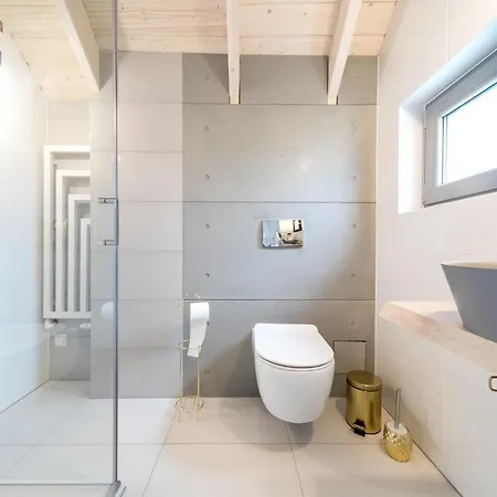 Orman Evi Zatoka Mew