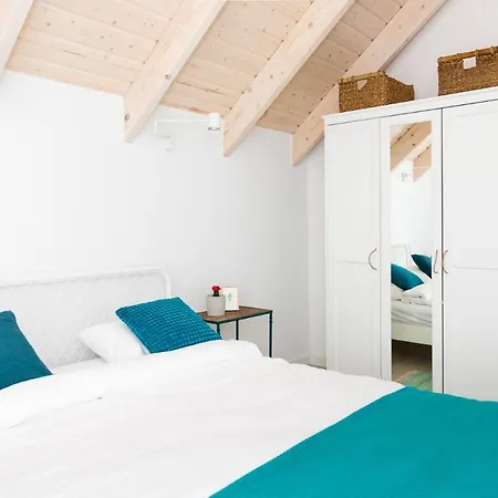 Orman Evi Zatoka Mew *